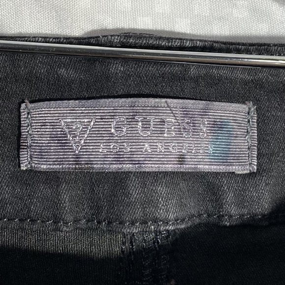 GUESS Los Angeles LA Painted Jeans, Black w Red Splatter Design. Size 28 / US 6 - Picture 6 of 7